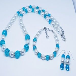 White Pearl/ Turquoise Crackle Glass Bead Trio Set